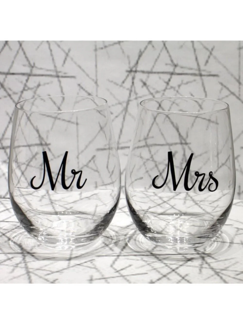 Mr & Mrs Wine Glass Set and Bottle Stopper Stemless Wine Glass Set of 2